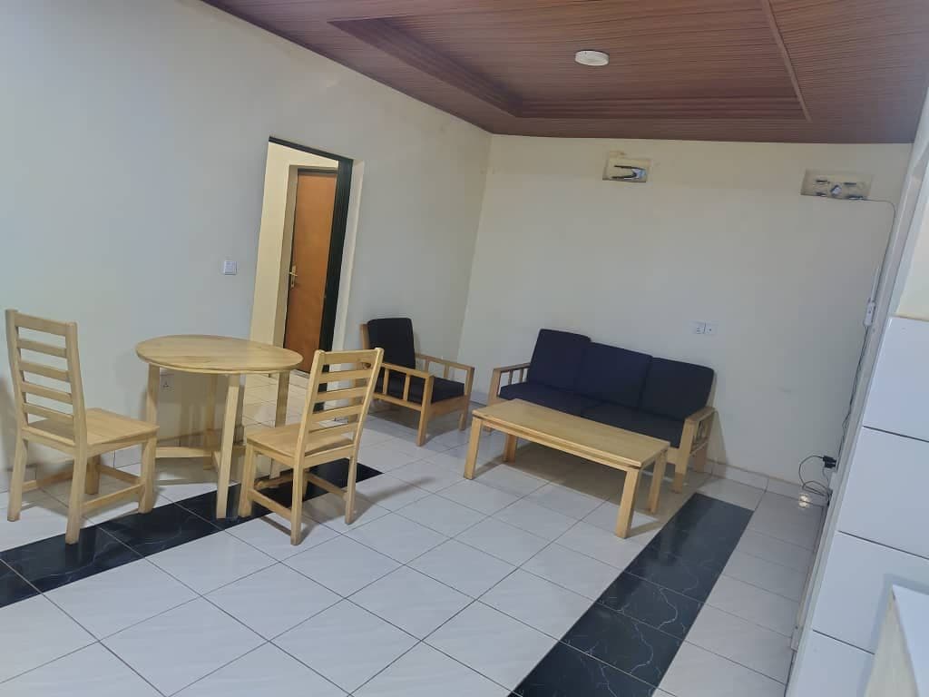Semi Furnished 2 Bedroom - 2 Bathroom Apartment — photo 1