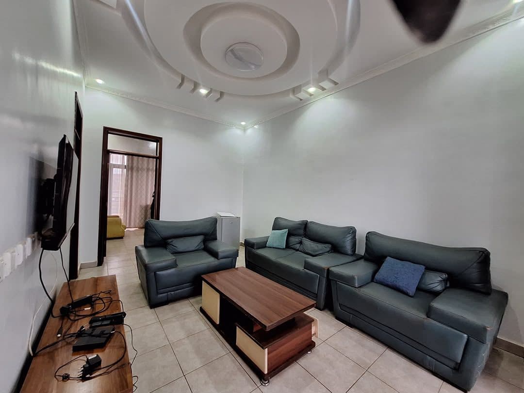Fully Furnished 2 Bedroom - 2 Bathroom Apartment — photo 1